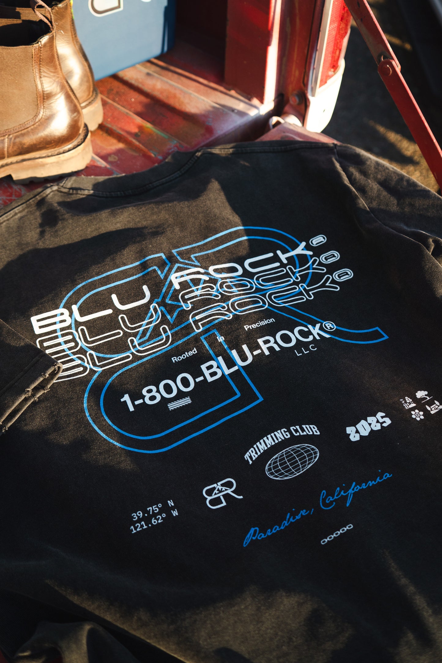 1-800-Blu-RockLLC Tee UHW