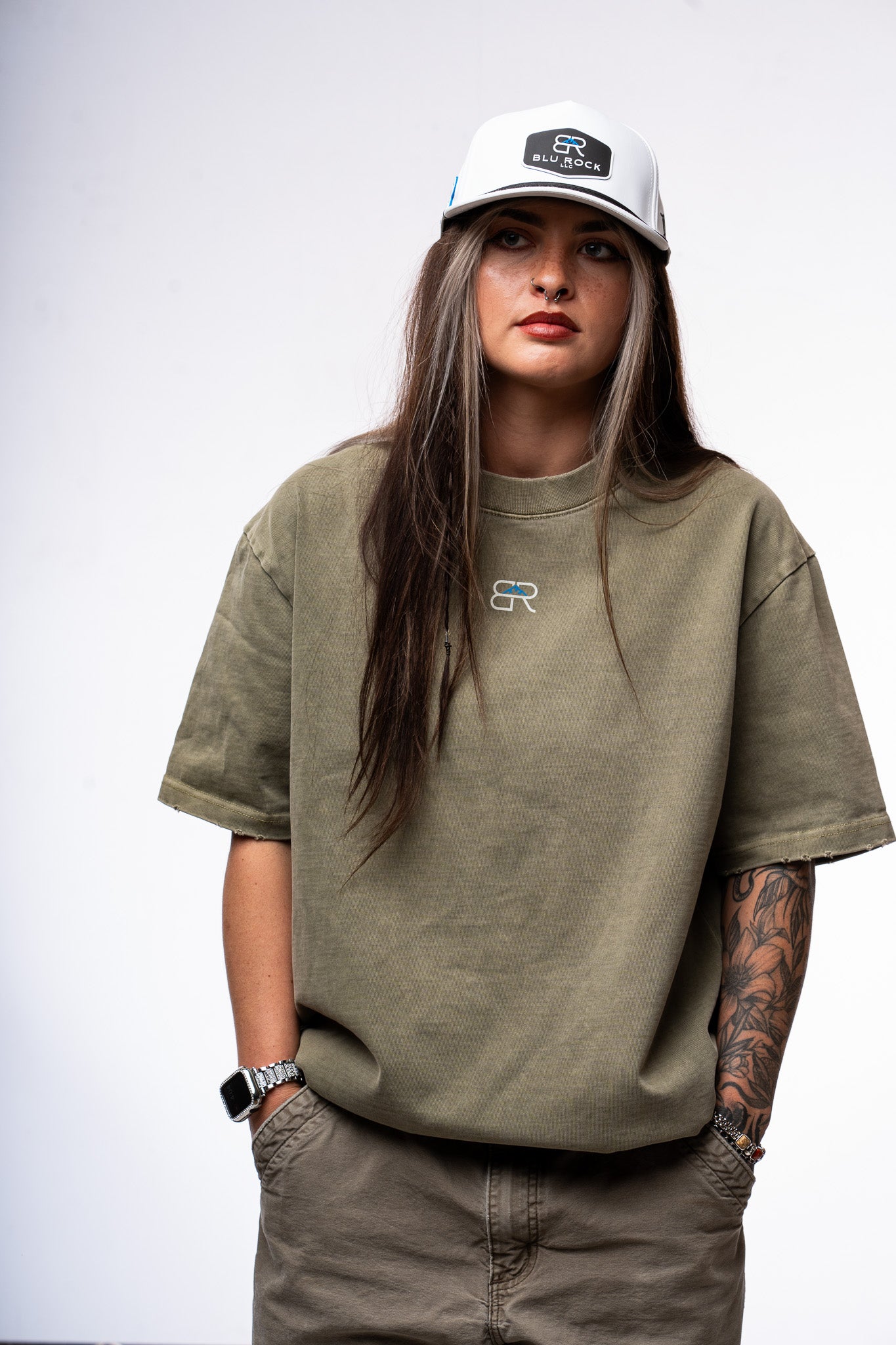 Center Monogram Tee UHW