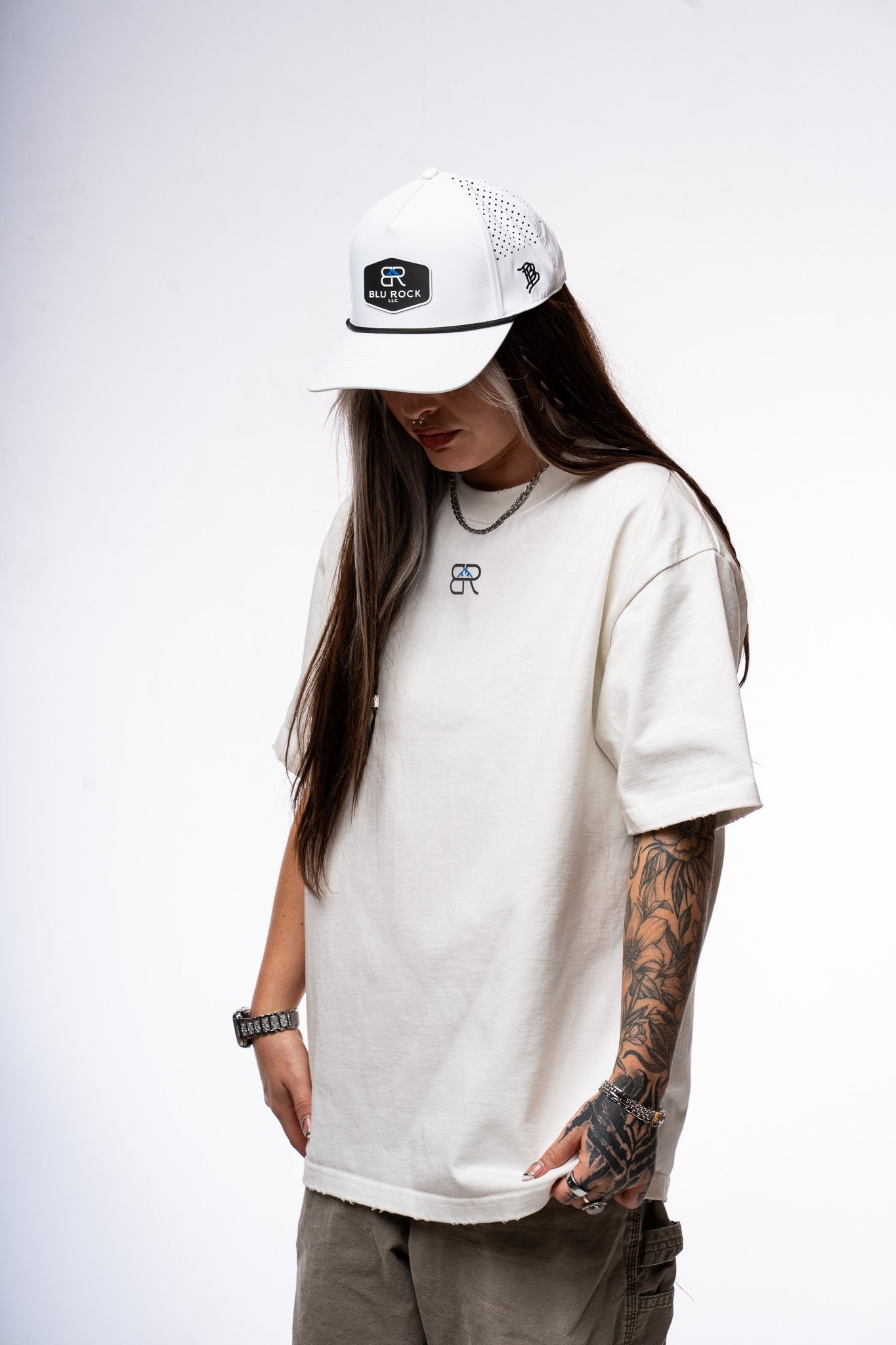 Center Monogram Tee UHW