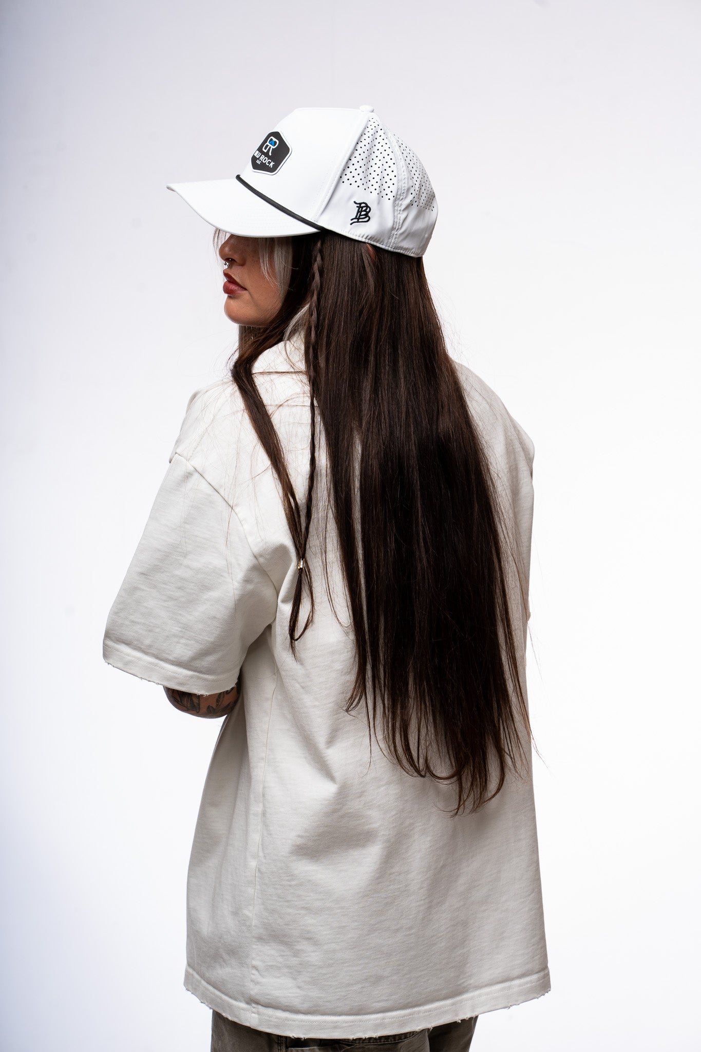 Center Monogram Tee UHW