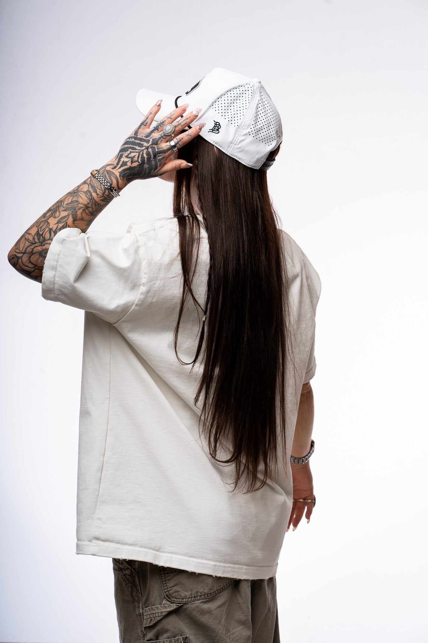 Center Monogram Tee UHW